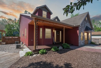 210 E Mcneil St, Corunna, MI 48817
