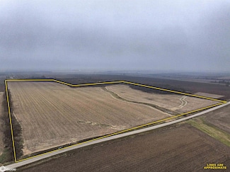 1416 250th St, Nashua, IA 50658