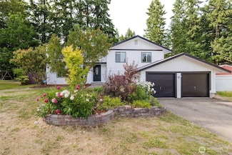 8417 Hickory Place NE, Bremerton, WA 98311