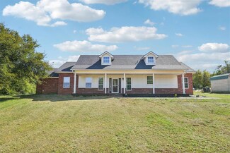 975 County Street 2946, Tuttle, OK 73089