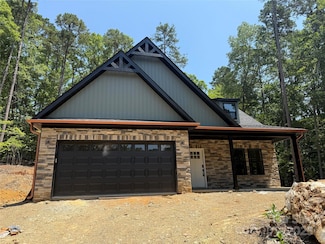 1923 Fairfield Rd, Mount Gilead, NC 27371