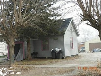317 N 10th Ave, Marshalltown, IA 50158