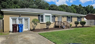 721 Colony Manor Rd, Chesapeake, VA 23321