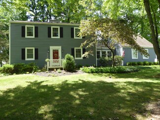3169 Shadow Ridge Dr, Loveland, OH 45140