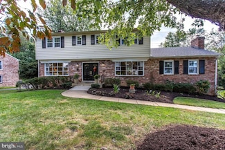 7811 Falstaff Rd, McLean, VA 22102