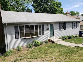 108 Greenwood St, Wakefield, MA 01880