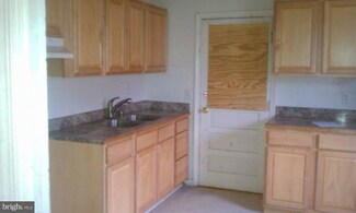 211 Duke St, Fredericksburg, VA 22401