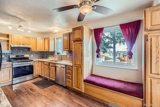 6233 W 75th Ave, Arvada, CO 80003