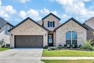 516 Evergreen Rd, Aubrey, TX 76227