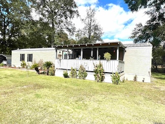 11710 Parkland Dr S, Port Allen, LA 70767