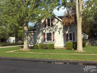 4128 Carl St, Woodburn, IN 46797