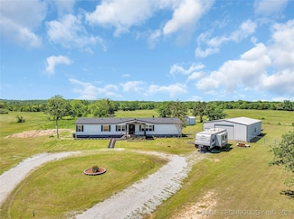 309 Stirling Rd, Ardmore, OK 73401