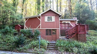 232 Glendale Ave, Hendersonville, NC 28739