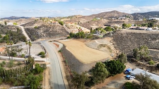 14735 Descanso Dr, Perris, CA 92570