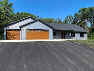 2948 N Oaks Ln NW, Garfield, MN 56332