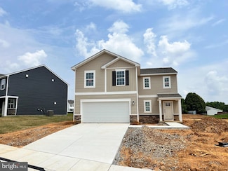 661 Armstrong Ave, Hagerstown, MD 21740