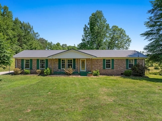 6205 Pumping Station Rd, Cypress Inn, TN 38452
