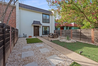 5807 Coventry Ln, Austin, TX 78723