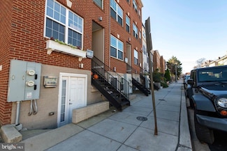 514 Hobart Place NW Unit 1, Washington, DC 20001