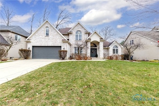 2500 White Aspen Rd, Sylvania, OH 43560