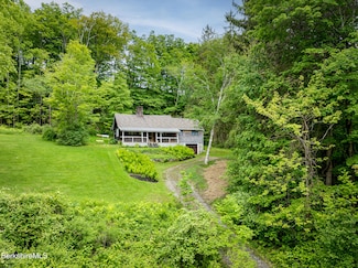 411 Bressett Rd, Williamstown, MA 01267