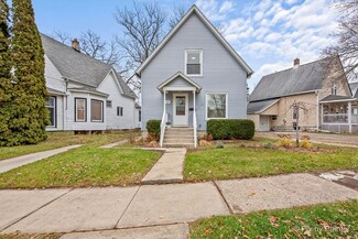 301 Pond St, Dekalb, IL 60115