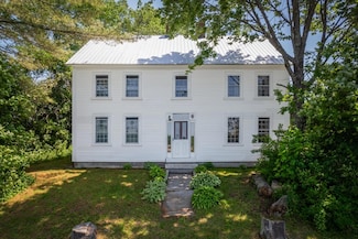 93 Cushnoc Rd, Vassalboro, ME 04989