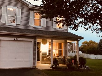 2812 Loveland St Unit 1, Naperville, IL 60564