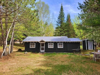 11586 Hidden Haven Dr, Hazelhurst, WI 54531