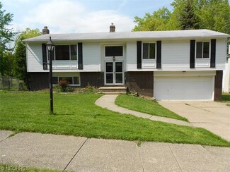 805 Bittersweet Dr, Independence, OH 44131