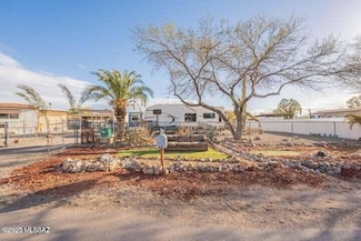 6931 W West Arrow, Tucson, AZ 85757