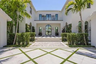 1100 SE Atlantic Dr, Lantana, FL 33462