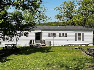 239 S Lake Cir, Huntsville, MO 65270