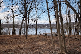 288 Tuxedo Rd, Tuxedo Park, NY 10987