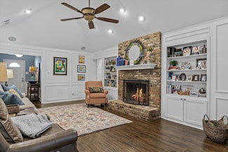 115 Juanita Ave, Wills Point, TX 75169