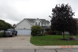 2897 Gulfstream Dr, Saginaw, MI 48603