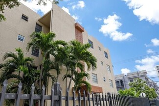 677 SW 9th Ave Unit 301, Miami, FL 33130