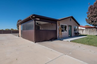 1125 Sawmill Rd, Bernalillo, NM 87004