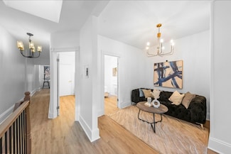 64 Oak St, Jersey City, NJ 07304