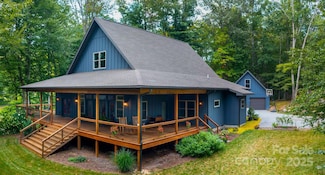 628 Brush Creek Rd, Fairview, NC 28730