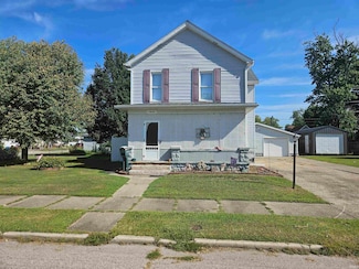 1416 W Walnut St, Washington, IN 47501