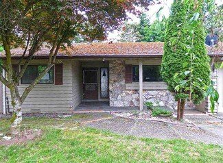 6300 234th St SW, Mountlake Terrace, WA 98043
