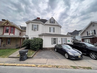382 Forest Ave, Morgantown, WV 26505