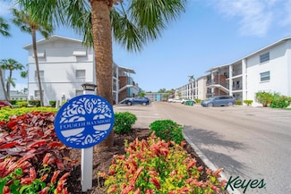 2113 Canal Dr Unit B2, Bradenton, FL 34207