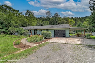 1620 Main Rd, Hunlock Creek, PA 18621