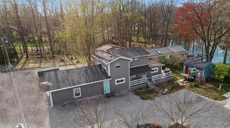 720 W Latimer Dr, Nineveh, IN 46164