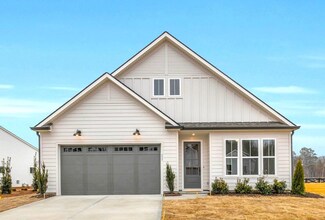 2775 Butlers Green Cir, Chattanooga, TN 37421