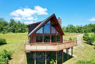 3850 Potts Mountain Trail E, Paint Bank, VA 24131