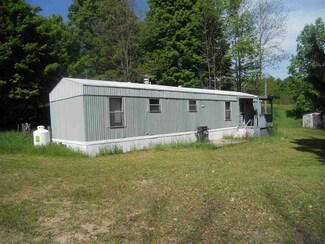 6208 Helena Rd, Alden, MI 49612