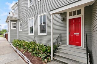 903 Upperline St, New Orleans, LA 70115